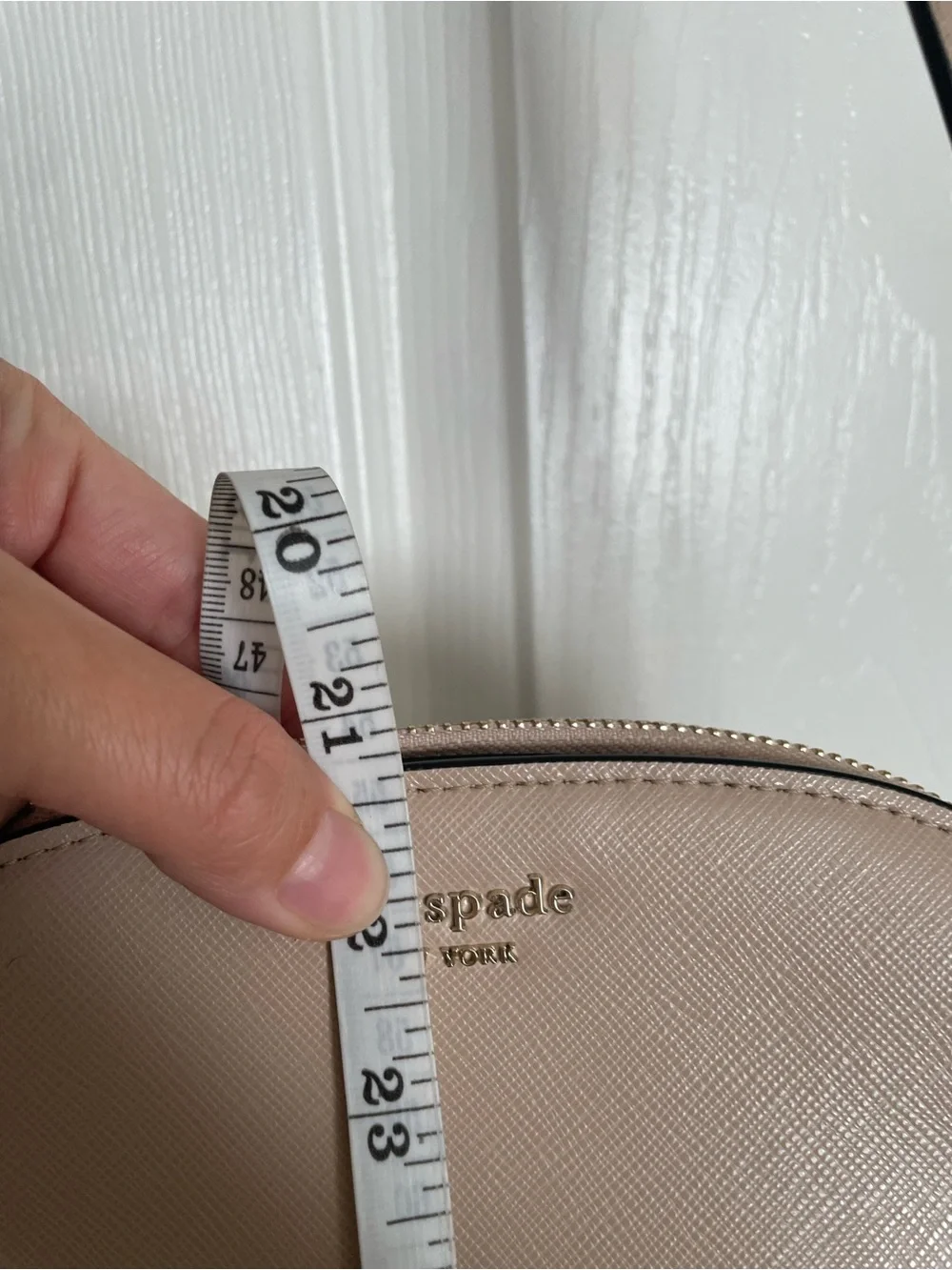 Kate Spade Women's Small Dome Crossbody Soencer Bag in Taupe and Black